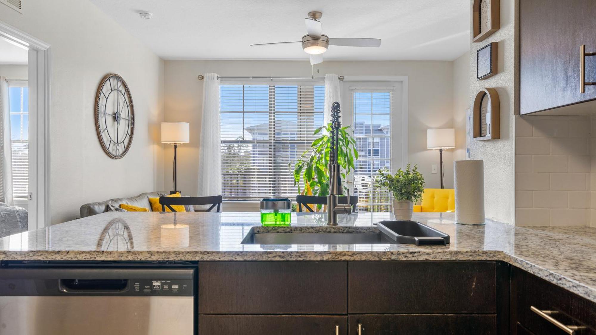Urban 2Br2Ba Gem-Near Airport Lejlighed Tampa Eksteriør billede